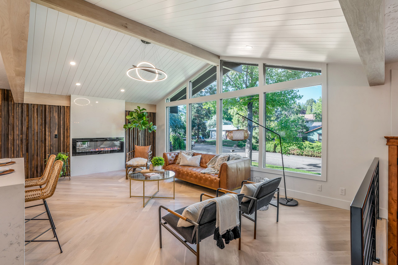 Portfolio » East End Beauty Taylor Jene Homes